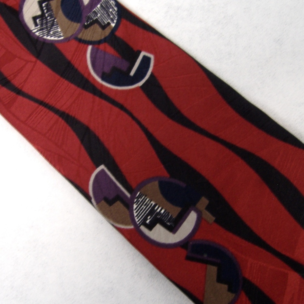 Zylos George Machado Neck Tie Red Black 100% Silk - Picture 2 of 5